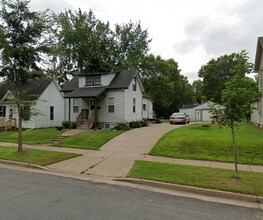 633 Lake St in Eau Claire, WI - Building Photo - Building Photo