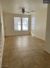 5016 Miners Ridge Dr in Las Vegas, NV - Building Photo - Building Photo