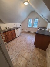 1628 Massachusetts Ave, Unit 1628 in Lexington, MA - Foto de edificio - Building Photo