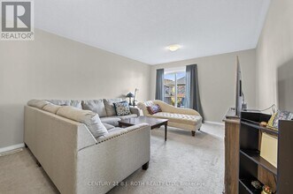 162 Diana Dr in Orillia, ON - Building Photo - Building Photo