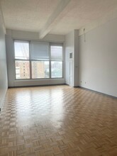 51 Brookline Ave, Unit 407 in Boston, MA - Building Photo - Building Photo