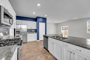 550 Wayton Cir in Moncks Corner, SC - Building Photo