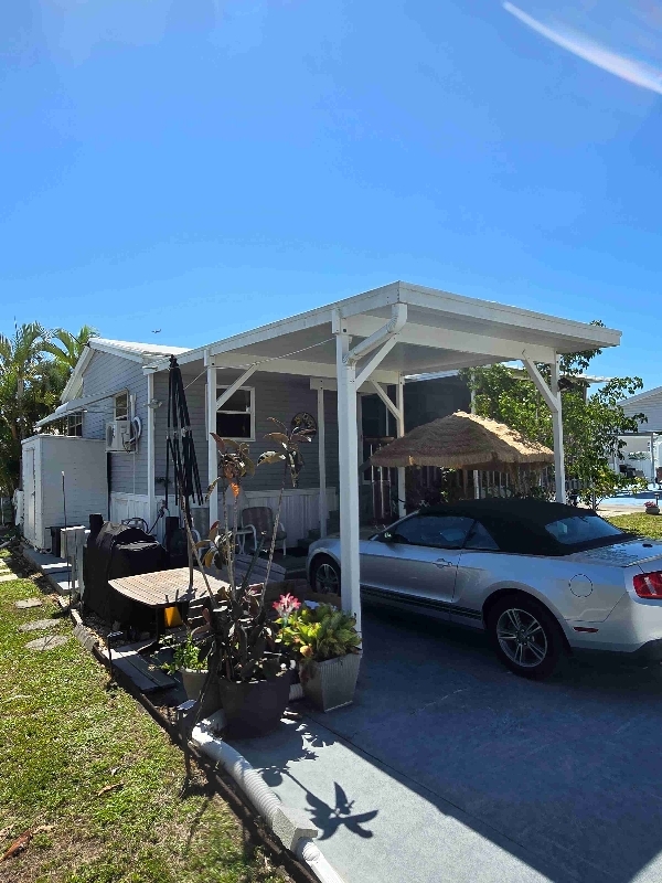 5255 White Sky Cir in Ft. Myers, FL - Building Photo - Building Photo