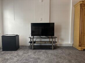 303 Indian Hills Dr, Unit 2 in Fort Pierce, FL - Building Photo - Building Photo