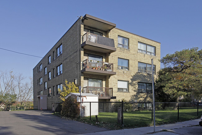 7 Crown Hill Pl in Toronto, ON - Building Photo - Building Photo