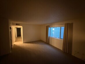 2824 I St in Sacramento, CA - Building Photo - Building Photo