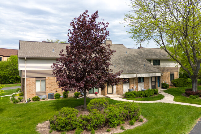 Homes on the Park in Milwaukee, WI - Building Photo - Building Photo