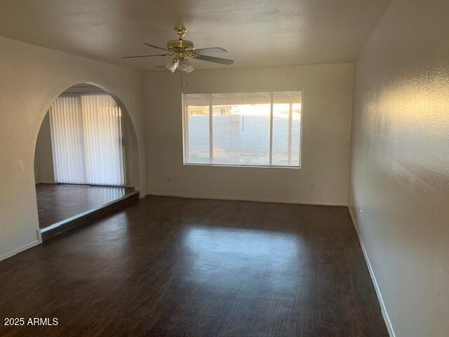 9761 N 68th Ln in Peoria, AZ - Building Photo - Building Photo