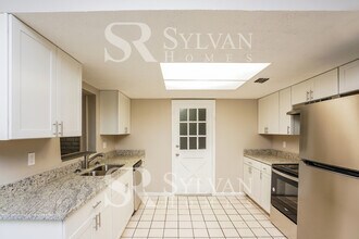 1216 Sagamore Dr in Seffner, FL - Building Photo - Building Photo