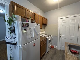 1608 W Morse Ave, Unit 2W Apartamentos