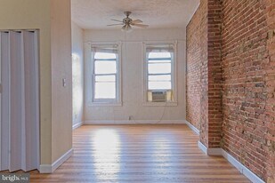 1735 Park Ave in Baltimore, MD - Building Photo