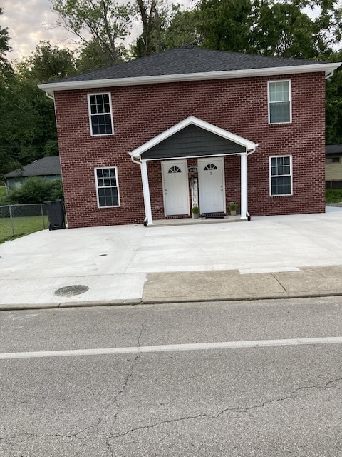 property at 1012 W 5th St