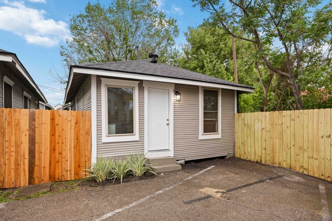 property at 3204 Lyons Ave
