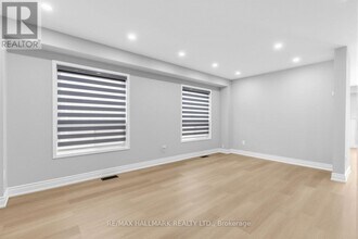 11 Dring St in Ajax, ON - Building Photo - Building Photo