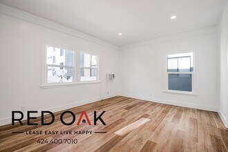 1818 Whitley Ave in Los Angeles, CA - Building Photo - Building Photo