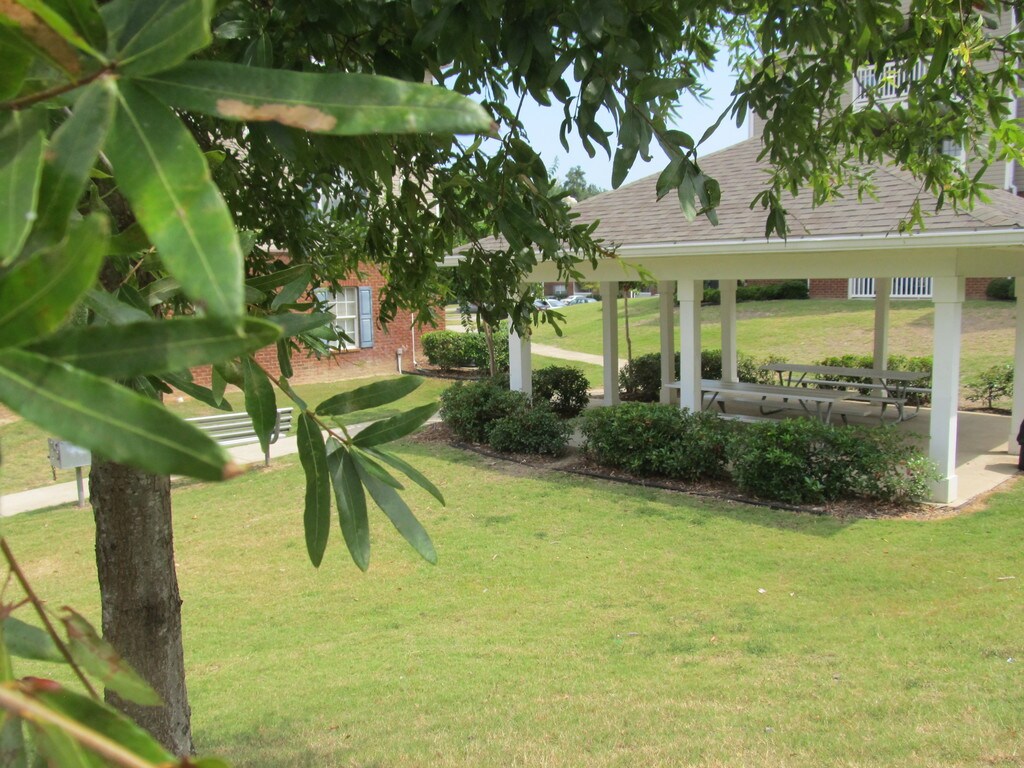 The Park at Rocky Ridge Apartments in Birmingham, AL