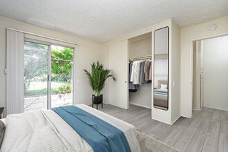 530 N Wilson Ave, Unit 1 in Pasadena, CA - Building Photo - Building Photo