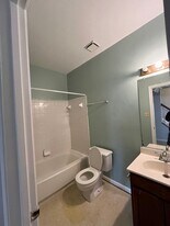 4026 Kimberley Glen Ct in Chantilly, VA - Building Photo