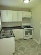 1202 4th St N in Texas City, TX - Building Photo - Building Photo