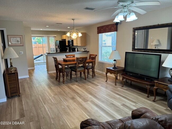 204 Vermont Ave in Daytona Beach, FL - Building Photo - Building Photo