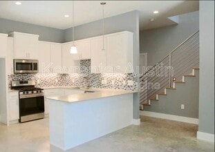 1003 Valdez St in Austin, TX - Building Photo - Building Photo