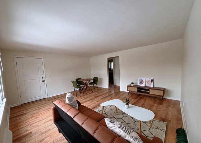 1320 Westcott St, Unit 1320 Westcott in Syracuse, NY - Building Photo - Building Photo