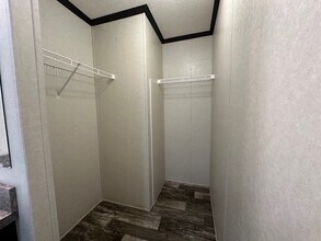 163 Birch Ct in Belleville, MI - Building Photo - Building Photo