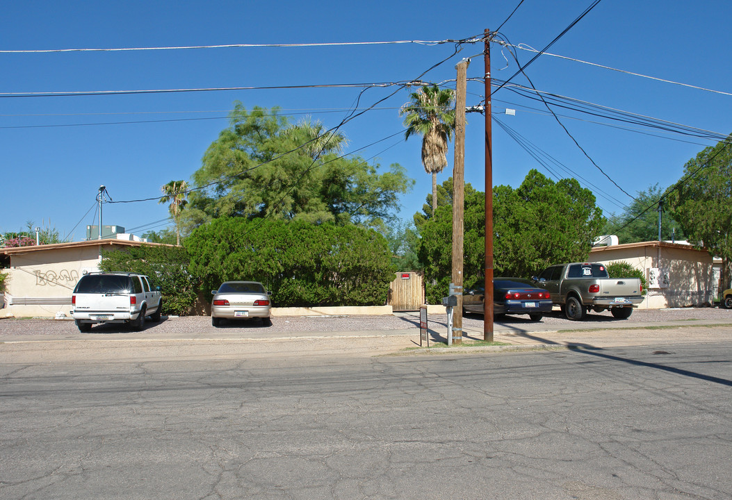 Belmar Apartments in Tucson, AZ - Foto de edificio