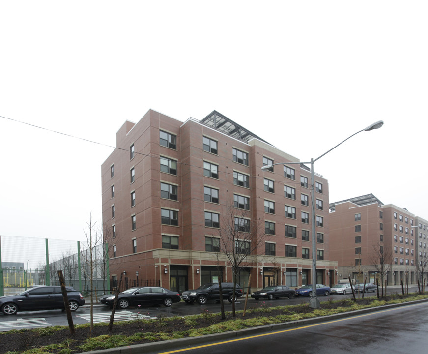 Gateway Elton Phase I - Building C in Brooklyn, NY - Building Photo