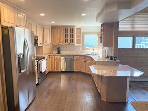 3010 Fairview Rd SW in Prior Lake, MN - Foto de edificio - Building Photo