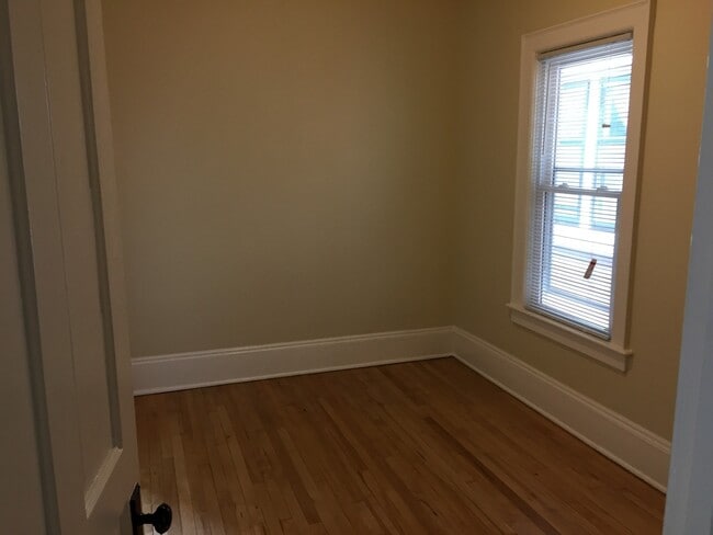 3063 N Bremen St in Milwaukee, WI - Building Photo - Building Photo