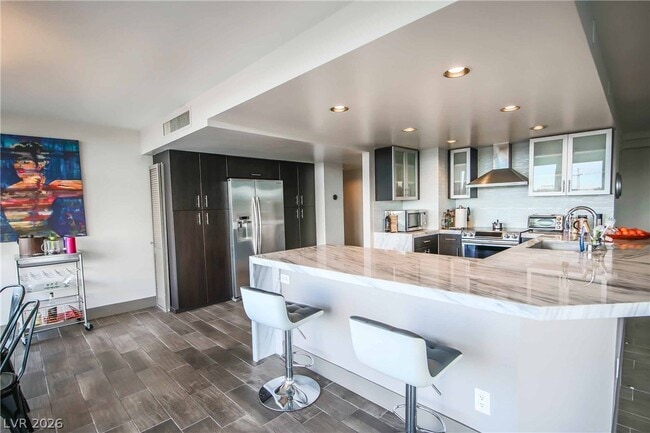 property at 3111 Bel Air Dr