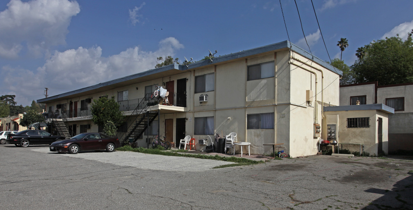 2501-2503 Avenue 33 in Los Angeles, CA - Building Photo