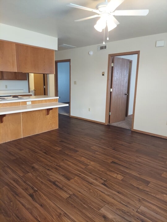 Cedar Creek Apartments and Townhomes in Van Buren, AR - Foto de edificio