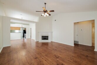 1614 Central Trails Dr in Southaven, MS - Building Photo - Building Photo