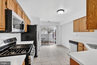 1404 Wharton Rd in Mount Laurel, NJ - Building Photo - Building Photo