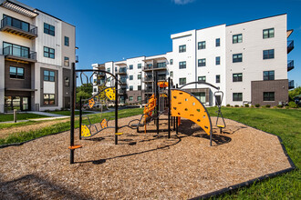 The Oscar Family Apartments in Madison, WI - Building Photo - Other