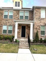 8924 Scarp Hl Ln in Frisco, TX - Building Photo