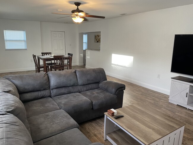 3104 Swift St in Melbourne, FL - Building Photo - Building Photo
