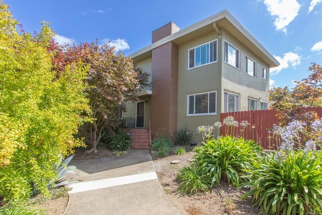 property at 1 W Santa Inez Ave