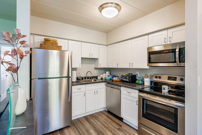 Lindenbrooke in South Park, PA - Foto de edificio - Interior Photo