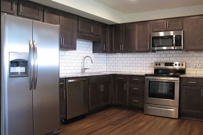 University Ridge Apartments in Birmingham, AL - Building Photo - Building Photo