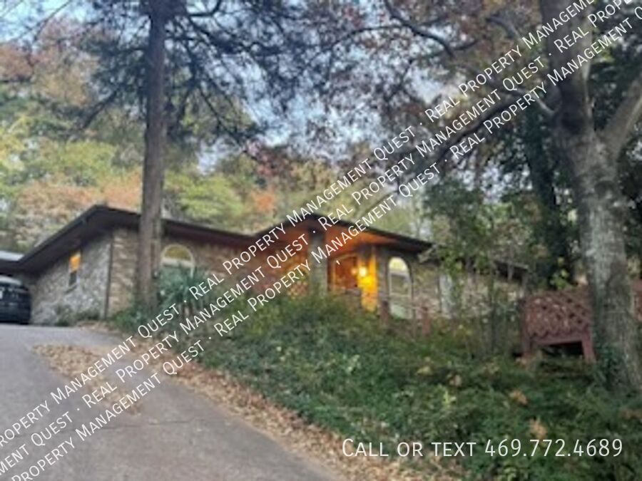 1122 Jungle Dr in Duncanville, TX - Building Photo