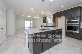 10267 E Civano Wash Trail in Tucson, AZ - Building Photo - Building Photo