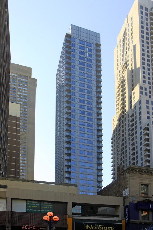 Crystal Blu in Toronto, ON - Building Photo - Building Photo