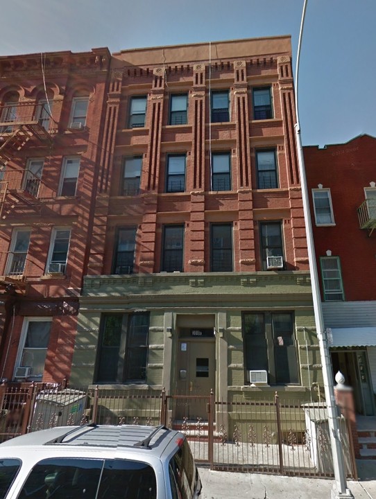 308 E 151st St in Bronx, NY - Building Photo