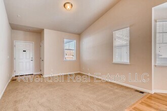 4322 Fossil Way in Castle Rock, CO - Building Photo - Building Photo
