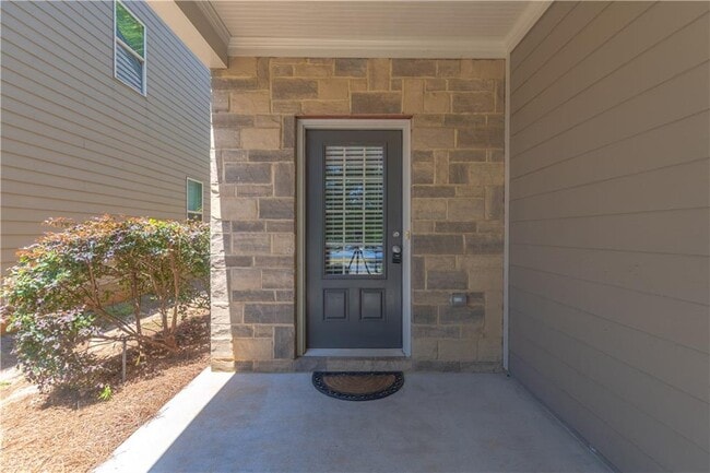 5046 Apple Grove Rd NE in Buford, GA - Building Photo - Building Photo