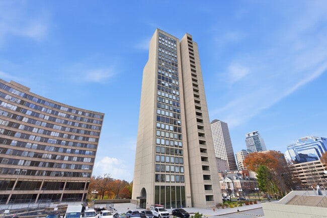 property at 1 Gold St