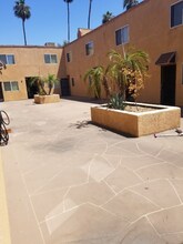 14740 Erwin St in Los Angeles, CA - Building Photo - Building Photo